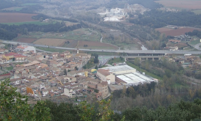 Vista de Sant Jaume de Llierca desde el Municipi de Argelaguer castell de Montpalau 